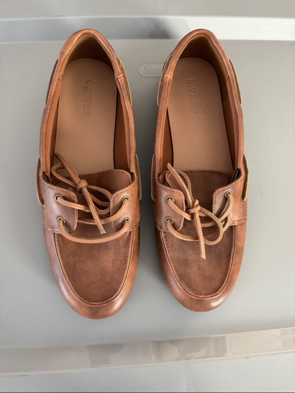 Old Navy Women's Tan Leather Boat Shoes